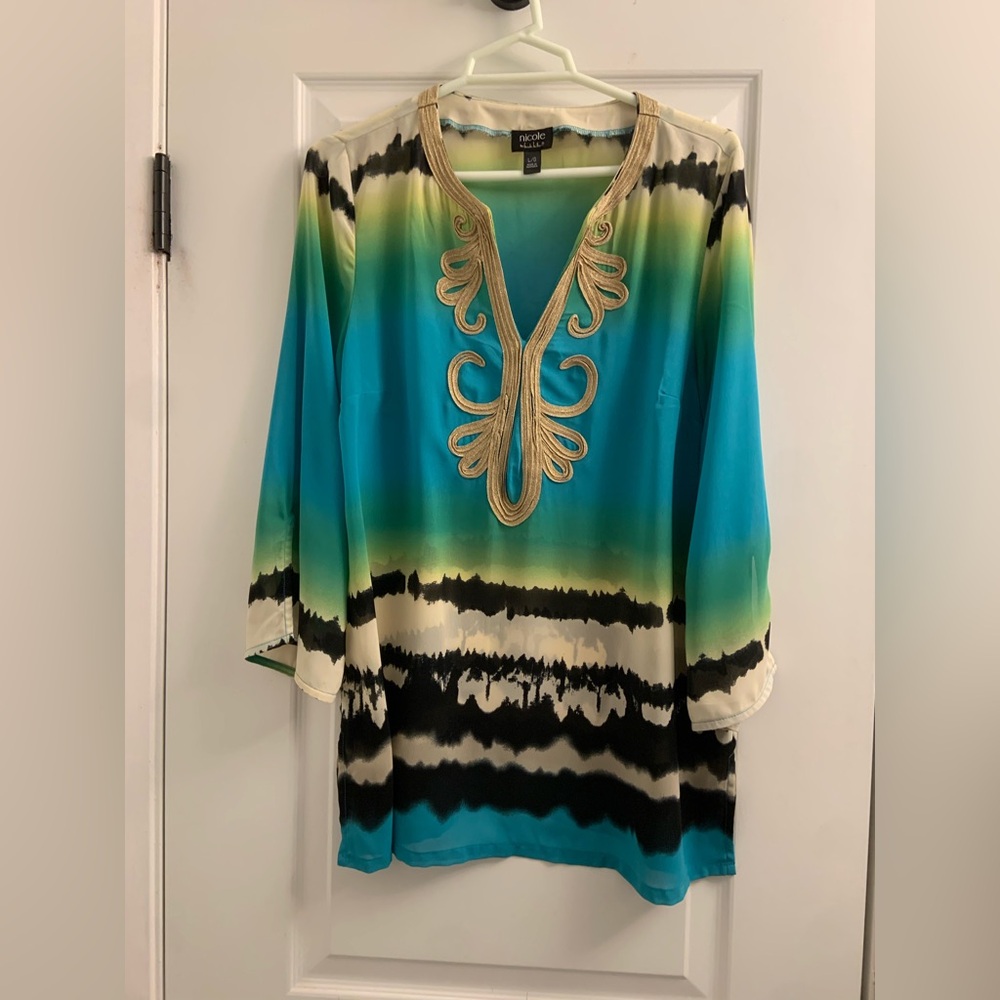 Nicole Miller Teal and Lime Tunic Top